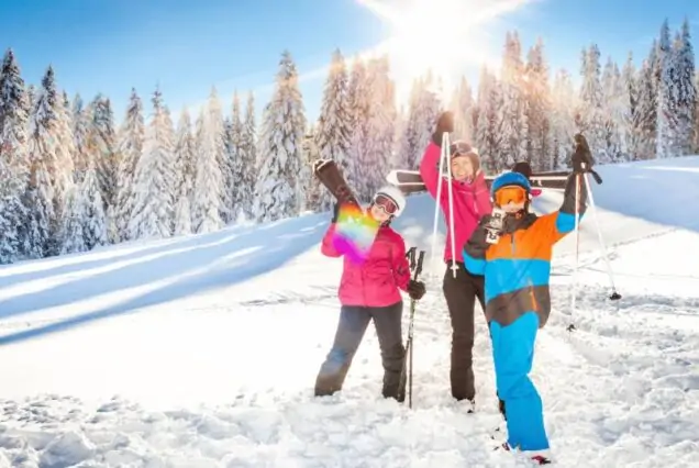 Scenic view of a family enjoying a Kashmir holiday package in Gulmarg with Go India Holiday