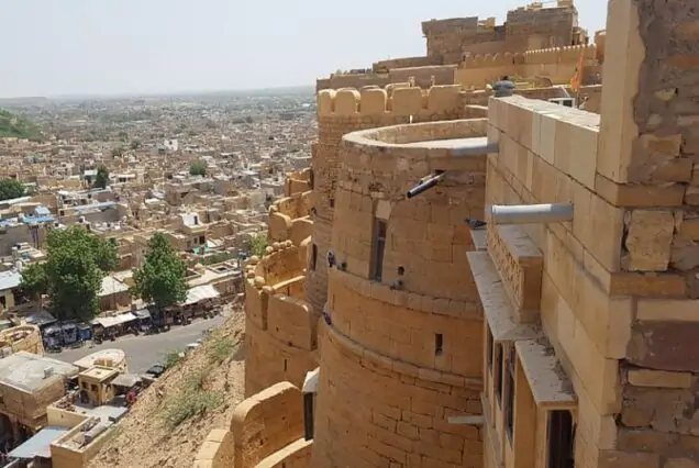 Jaisalmer Tour Packages with desert safaris and heritage forts