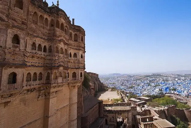 Jodhpur tour packages with forts, palaces, and desert adventures
