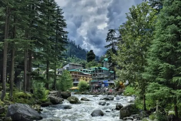 Scenic view of Manali mountains featured in Manali tour packages