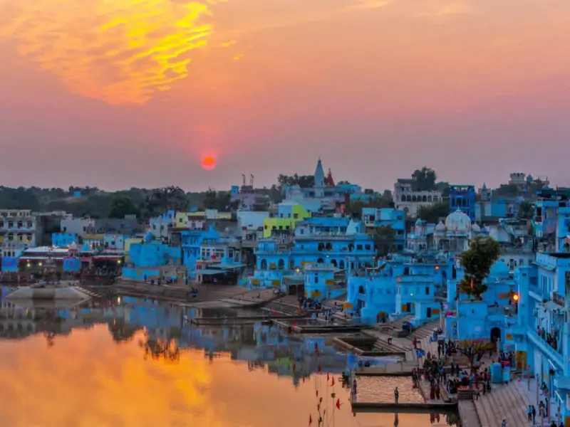 Colorful view of Pushkar during camel fair – part of Pushkar tour packages
