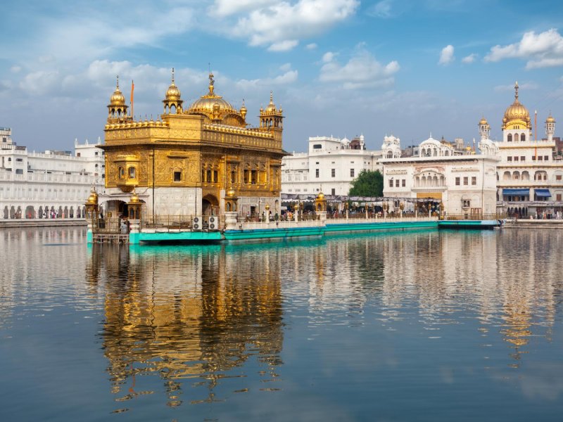 Golden Triangle Tour with Amritsar – 7 Nights 8 Days by Go India Holiday