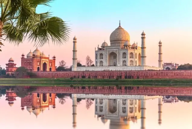 Taj Mahal Tour from Delhi