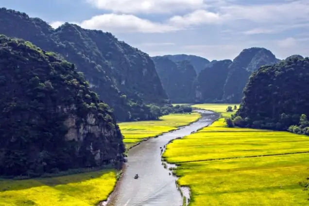 Vietnam Offbeat Adventure Tour 7 Nights 8 Days with Go India Holiday