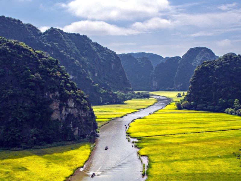 Vietnam Offbeat Adventure Tour 7 Nights 8 Days with Go India Holiday