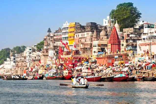 5 Days 4 Nights Ayodhya with Varanasi Tour – Sacred North India Pilgrimage Package