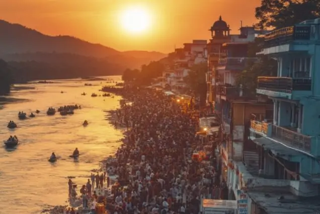 Ganga Aarti at Dashashwamedh Ghat during Varanasi Ayodhya Prayagraj Tour with Go India Holiday